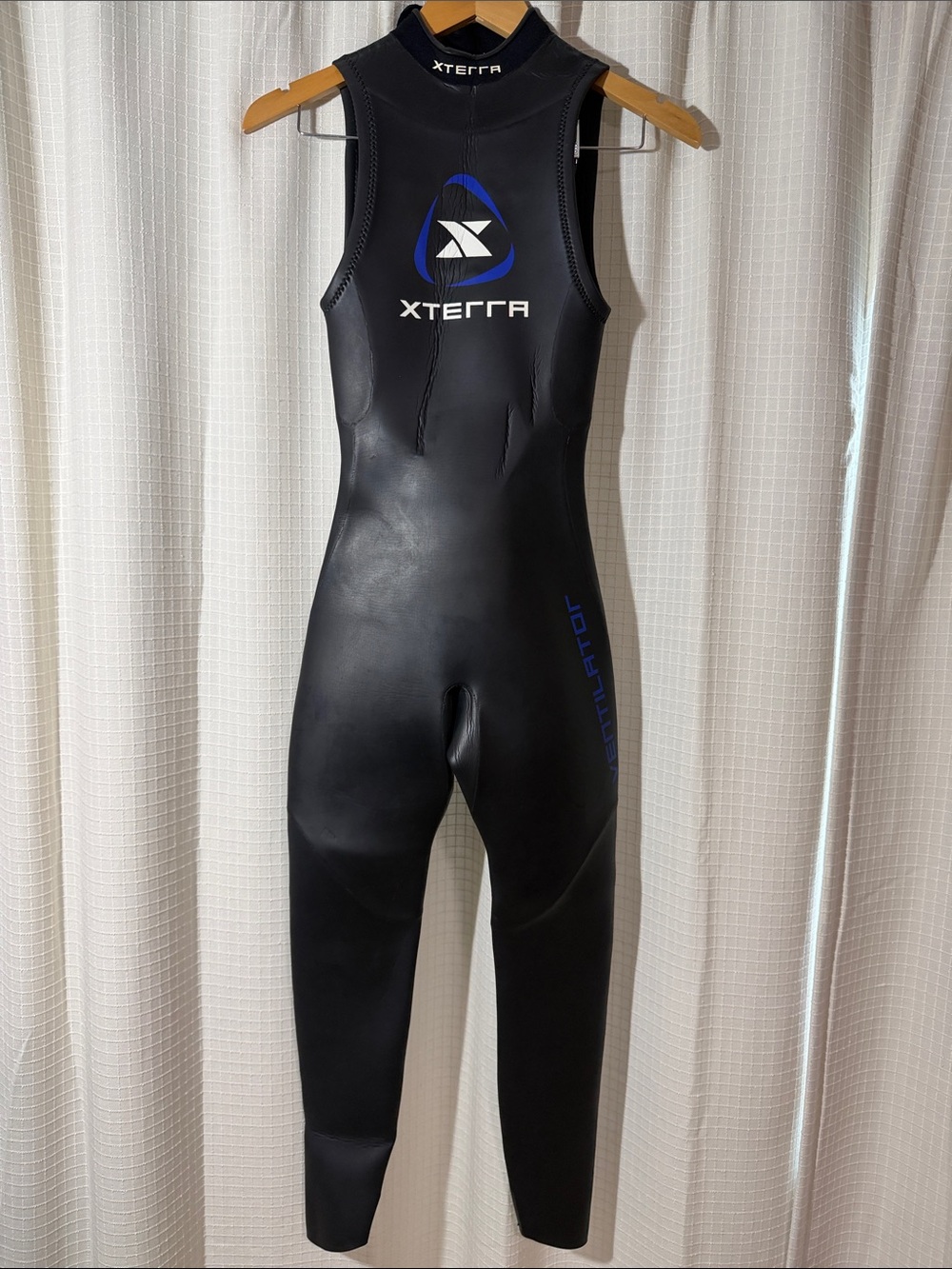 XTERRA ventilator open water Wetsuit wms - Med Triathlon OWS swim sleeveless